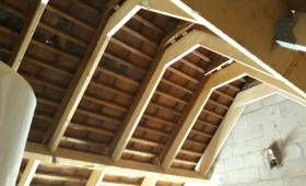 Reprise de charpente dans combles (91)