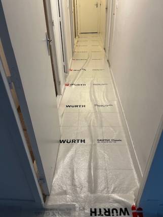 Travaux de rénovation en cours dans un appartement - Nantes 44