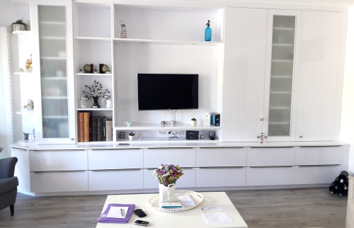 Meuble TV et bibliothèque sur mesure 