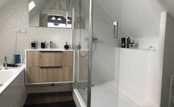 Salle de bain sous combles