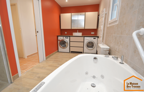 Agrandir une salle de bain accessible PMR