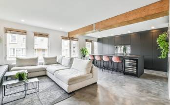 La maison des travaux 7 et 15ème