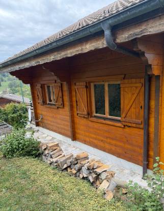 facade-bois-chalet-renovee-la-vernaz