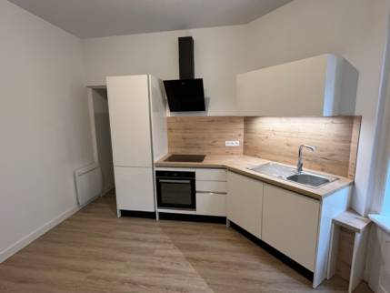 Nouvelle cuisine équipée dans un appartement rénové - Nantes 44