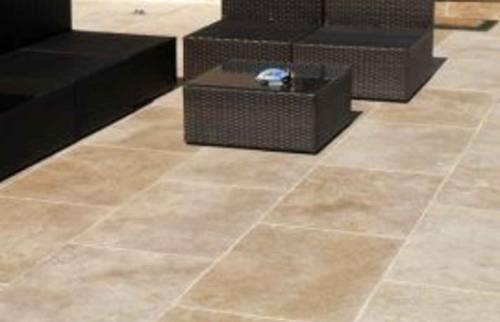 Terrasse travertin à Gif-sur-Yvette (91)