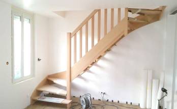 Pose escalier Double quart tournant