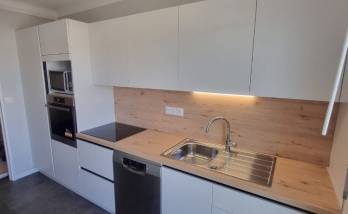 Pose d'une nouvelle cuisine équipée dans un appartement - Nantes 44