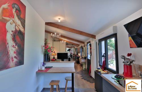 Rénovation ancien corps de ferme pour résidence secondaire - étape salon et chambres - à Pleyben - 29190 -