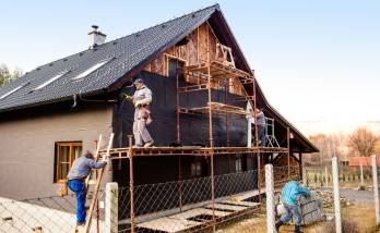 travaux d'isolation thermique par l’extérieur sur une maison - Pornic 44210