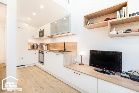 cuisine et meuble TV intégrés