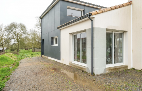 Extension de maison pour créer une suite parentale à Saint-Lumine-de-Clisson