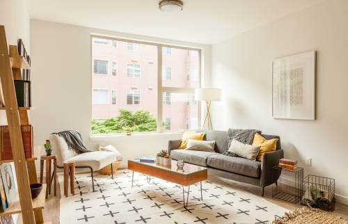 Salon rénové avec La Maison Des Travaux 