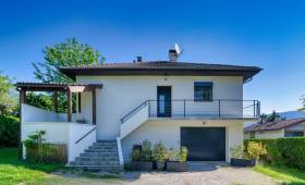 vue d'ensemble de la maison après travaux
