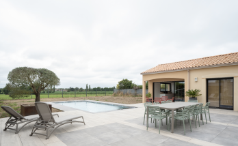 Création d'une terrasse carrelée au Bignon - vue extérieure 1