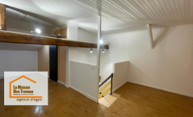 Aménagement complet des combles entre Agen et Aiguillon, avec création d’un espace chaleureux et lumineux, isolé et optimisé jusqu’au moindre détail.