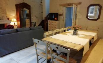 salle à manger moderne rénovée rustique