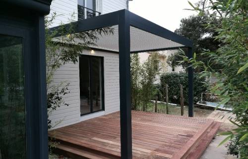 Aménagement d’une terrasse avec pergola bioclimatique à Saint Brevin Les Pins (44)