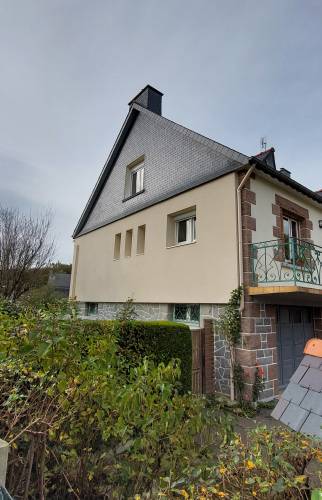 Isolation thermique extérieure du mur Est et traitement des tableaux de fenêtres en ITE