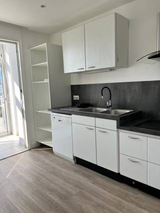 Remplacement d'une cuisine dans un appartement situé à Chambéry