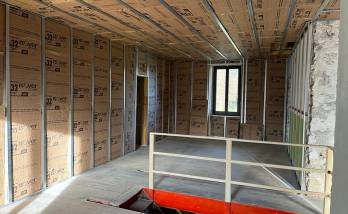 Isolation en cours - architecte 73, concepteur urbaniste 73, maçon 73, plaquiste 73, peintre 73, carreleur 73, électricien 73, plombier 73, menuisier 73