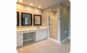 Rénovation d'une salle de bains à Saint Malo de la Lande (50200).