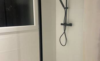 Rénovation de salle de bain par La Maison Des Travaux de Pau