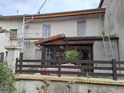 Maison avant travaux de ravalement de façade - Meximieux 01800