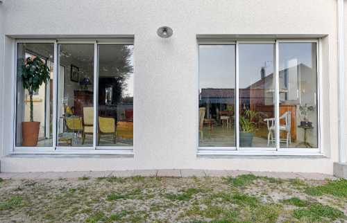 Extension latérale à toit plat dans l'agglomération de Pessac