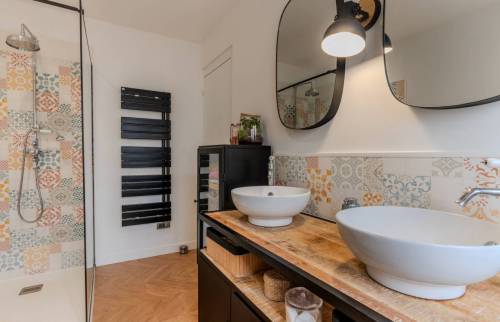 Rénovation d’une salle de bain et d’un WC à Tullins vasque