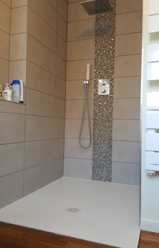 Installation douche à l'italienne avec cuve carrelée à Nanteuil-lès-Meaux (77100)