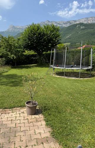 Jardin Claix avant piscine