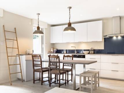 Cuisine moderne et fonctionnelle