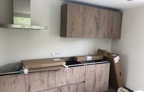 pose de la cuisine en cours