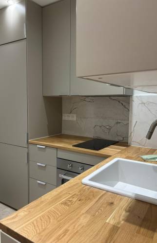 Cuisine moderne à Paris 17 ,  rénovation Rue des Moines