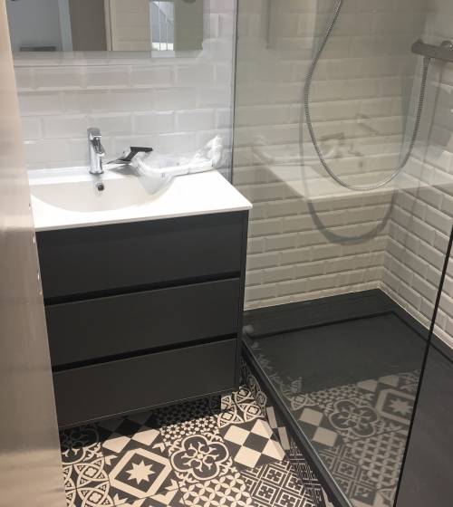 Rénovation totale d’une salle de bain du sol au plafond à Plérin