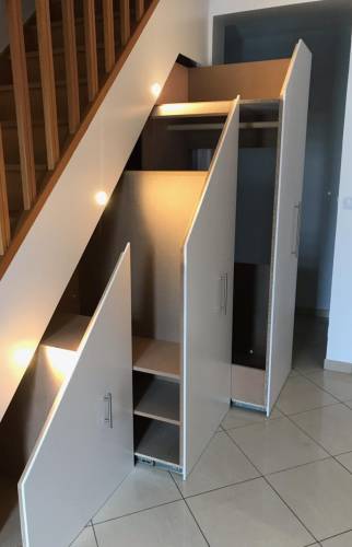 Dressing et meuble chaussures escalier