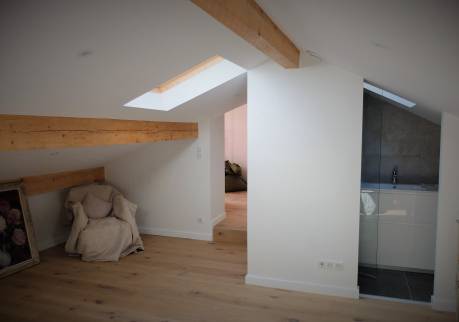 Lozanne (69380) : Aménagements de combles en suite parentale