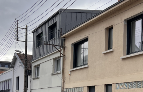 Création d'une lucarne au sud de Nantes