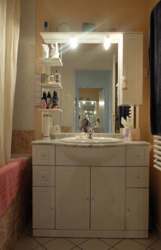 Salle de bains : vue avant travaux