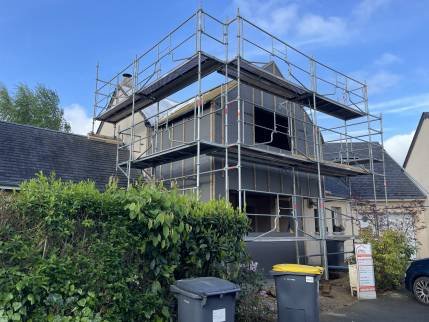 Pose du bardage en zinc de l'extension (Hérouville-Saint-Clair 14200)