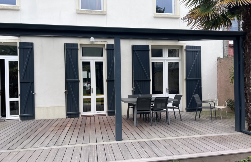 Rénovation d'une terrasse et installation d'une pergola à Nantes