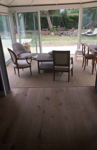 Salon et salle à manger avec son nouveau parquet - Nantes 44