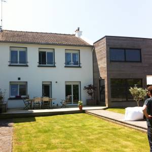 Extension en bois d'une maison traditionnelle, Bretagne 