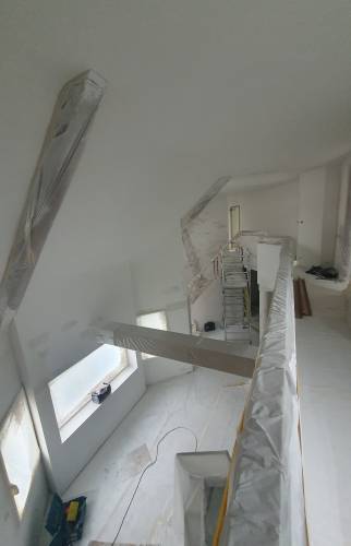 Mise en peinture des murs et plafonds - Travaux de finition intérieure