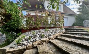 Rénovation extérieure à Sainte-Savine : une terrasse bois et un nouvel aménagement paysager 1