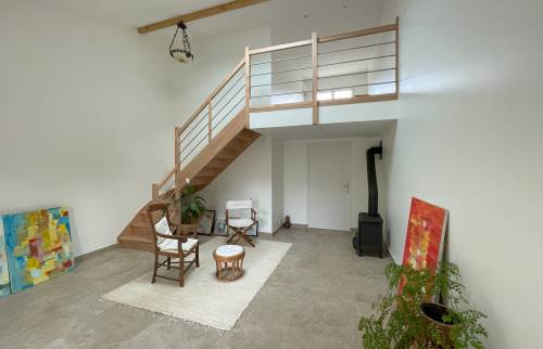 Espace de vie avec mezzanine La Maison des travaux sainte genevieve des bois