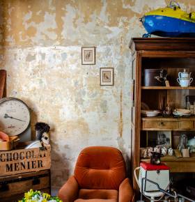 Travaux fini avec murs détapissés et brut