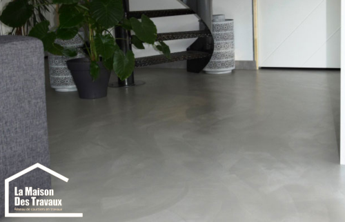 APRES travaux béton ciré gris cuisine