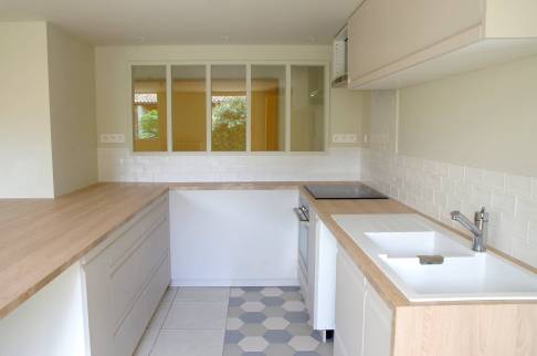 Rénovation de maison avec nouvelle cuisine équipée -  Lattes (34970)