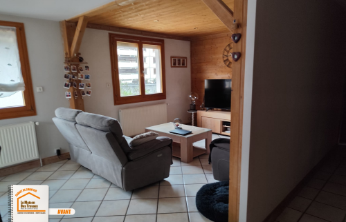  rénovation appartement Chamonix, carrelage effet pierre, sol grand format moderne, artisan rénovation Haute-Savoie, courtier en travaux Chamonix